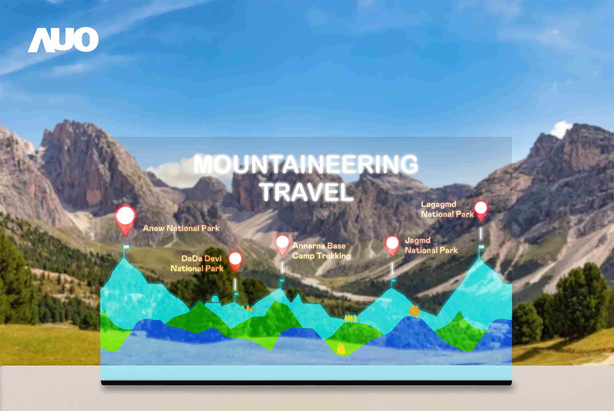 CG电子展示全球单片尺寸最大(*)42吋透明Micro LED显示器拼接而成的〝64吋透明Micro LED显示器〞，，，具备高透明度、、、、1,000 nits高亮度、、、、广色域、、、采用三边无边框的无缝拼接等多重特色，，呈现超高清、、、细腻画质而不遮挡后方视觉，，满足层峰需求，，，可广泛运用于零售、、艺术展览或商业空间等场域